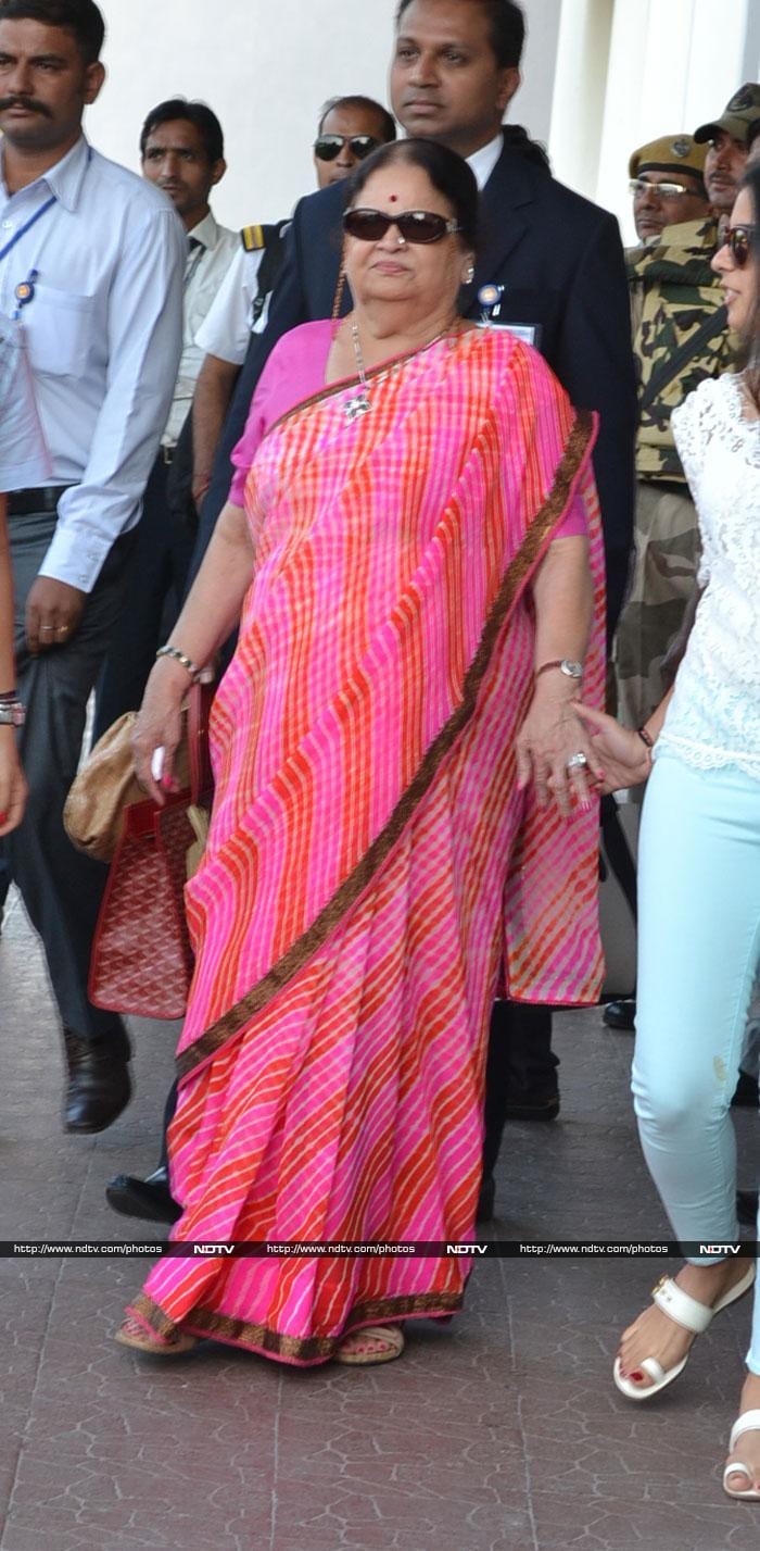 Nita Ambani\'s 50th: Celebs arrive in Jodhpur