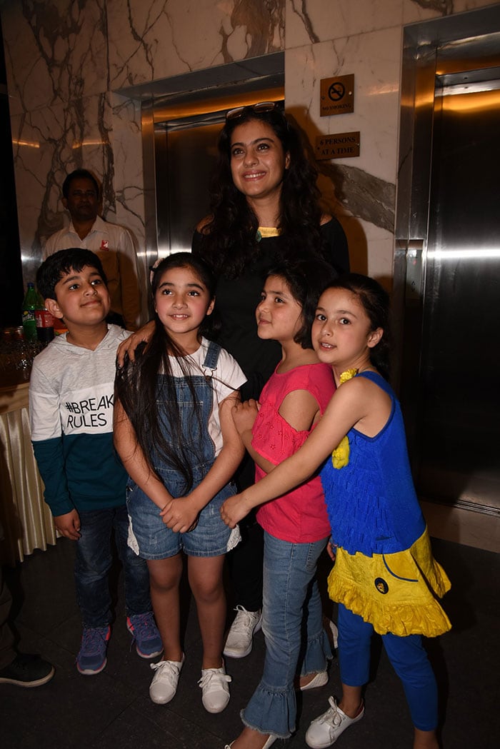 Kajol, Sonakshi, Jacqueline And Others Watch Notebook