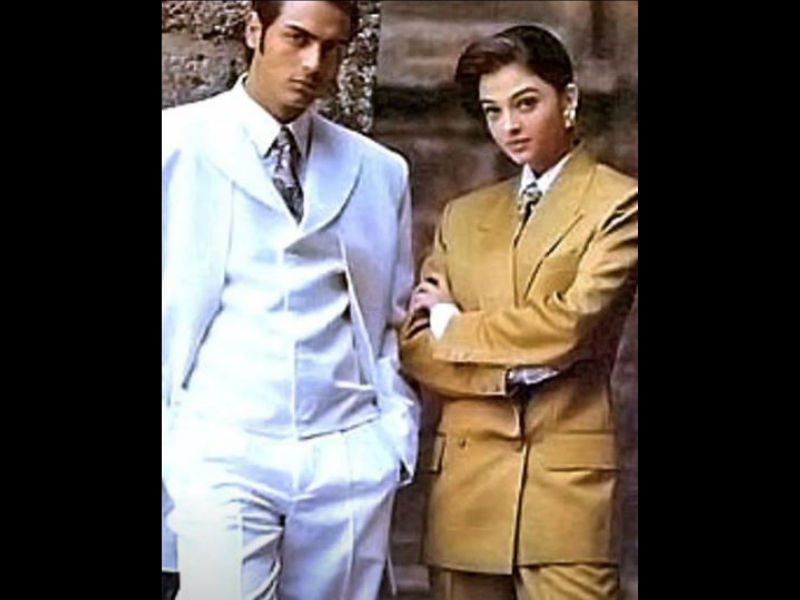 These 10 Old Pics Of Celebs Are Making Us Ridiculously Happy