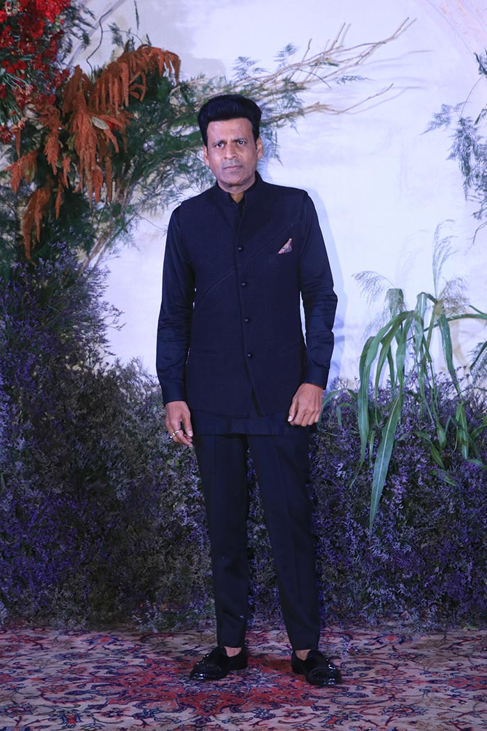 Manoj Bajpayee too attended Richa and Ali's wedding reception.