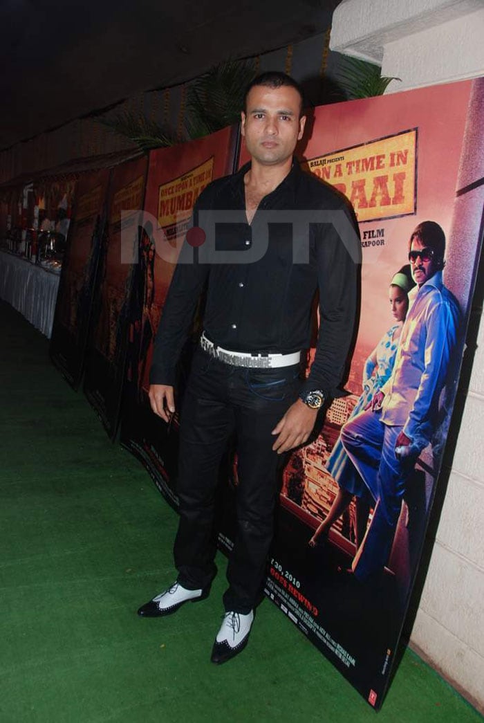 Stars at the success bash of <i>Once Upon a Time in Mumbaai</i>