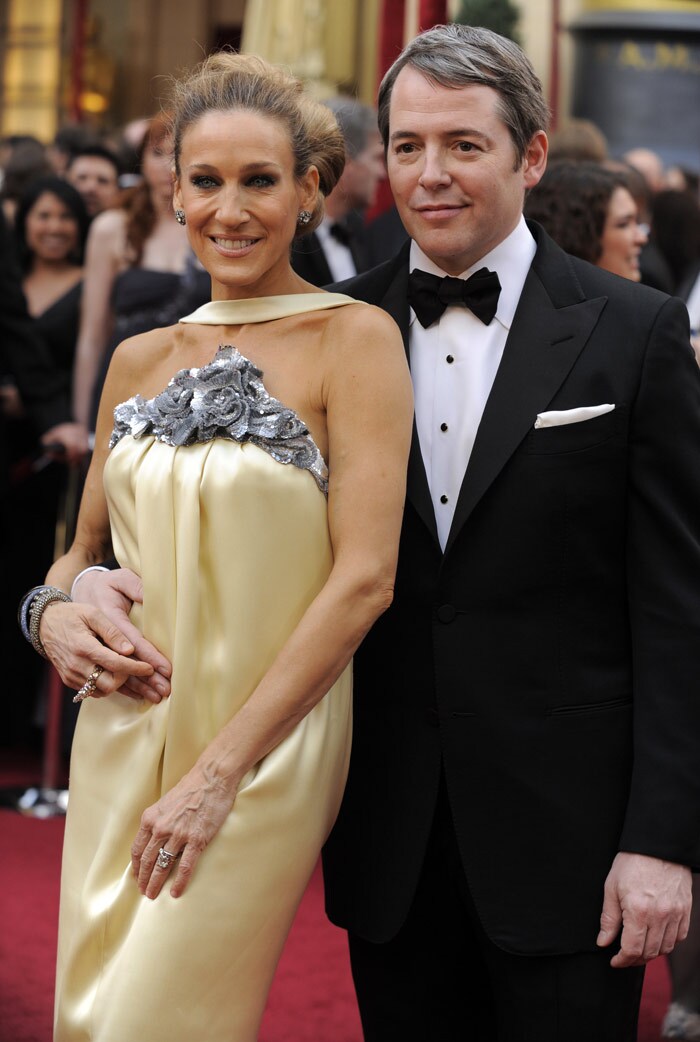 Sarah Jessica Parker and her husband Matthew Broderick arrive at the 82nd Academy Awards on Sunday, March 7, 2010, in the Hollywood section of Los Angeles. (Photo: AP)