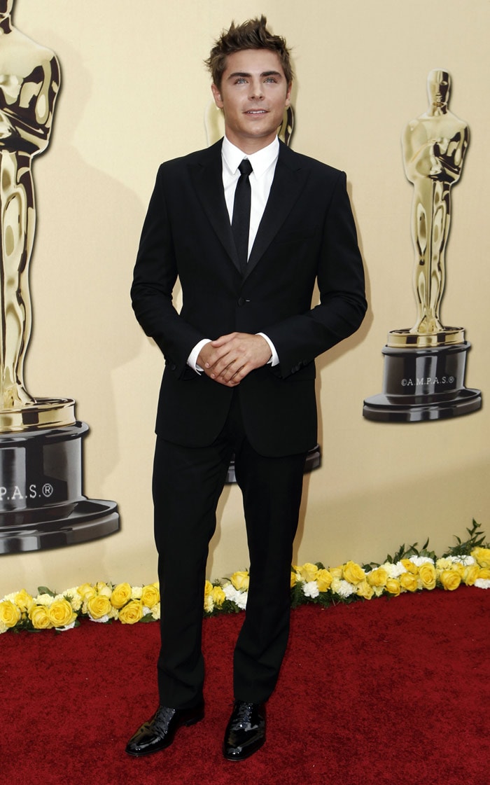 Zac Efron arrives during the 82nd Academy Awards on Sunday, March 7, 2010, in the Hollywood section of Los Angeles. (Photo: AP)