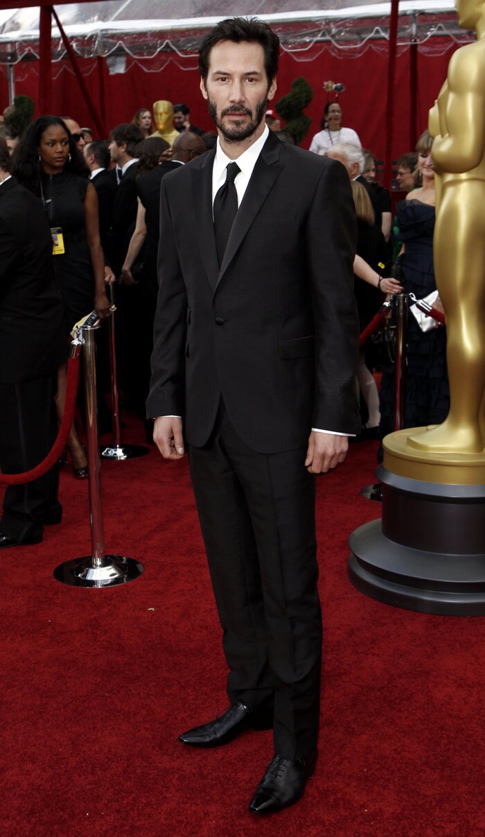 Keanu Reeves arrives during the 82nd Academy Awards on Sunday, March 7, 2010, in the Hollywood section of Los Angeles. (Photo: AP)