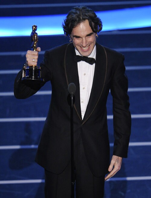 Daniel Day Lewis Wins Best Actor