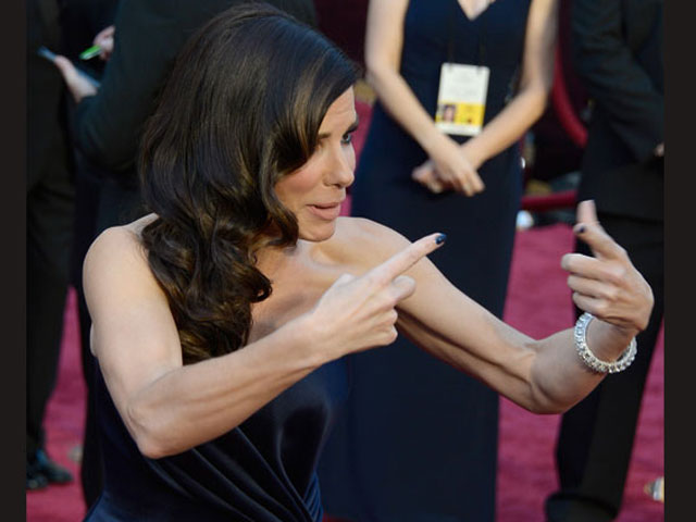 10 Awesome Oscar Faces (we see you, Sandra Bullock) 10 Awesome Oscar Faces (we see you, Sandra Bullock)