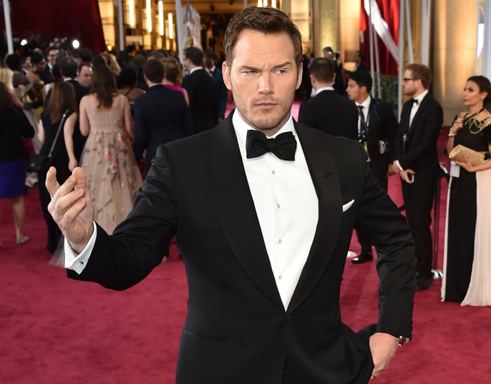 Leto to Travolta: 9 Awesome Oscar Faces