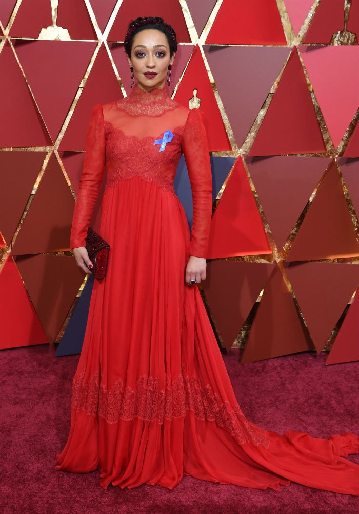 10 Best Dressed Celebs At The Oscars: Priyanka, Emma, Charlize