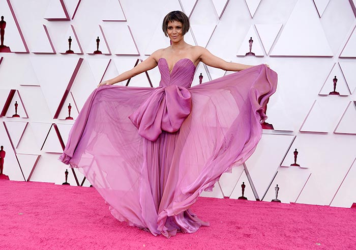 Oscars 2021: All The Cool Red Carpet Moments, From Zendaya To Halle Berry