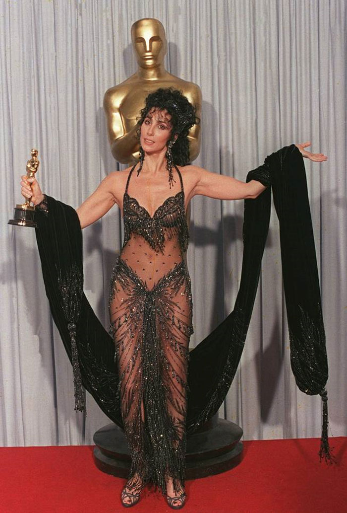 Cher, Bob Mackie, 1988: Walk like an Egyptian - a badly dressed one. <br><br> <iframe width="315px" height="250px" frameborder="0" style="overflow:hidden;overflow-x:hidden;overflow-y:hidden;" src="http://drop.ndtv.com/common/movies/poll.html?id=6919607" scrolling="no"></iframe>