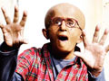 Big B's Paa look revealed!