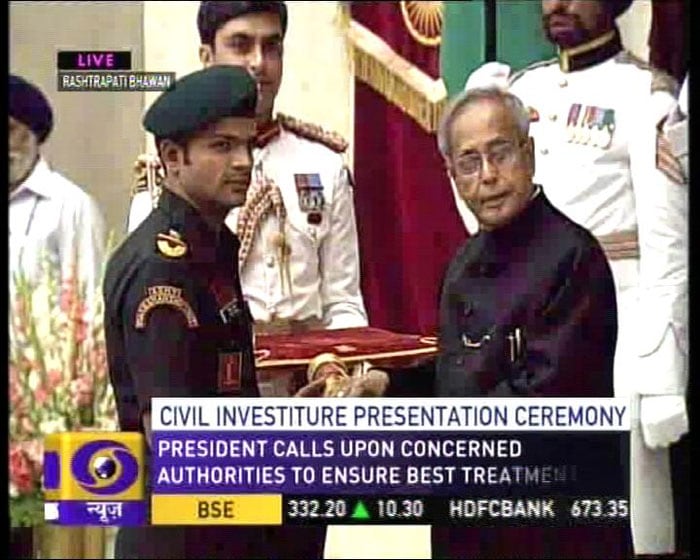 Rajesh Khanna, Ramesh Sippy receive Padma honours