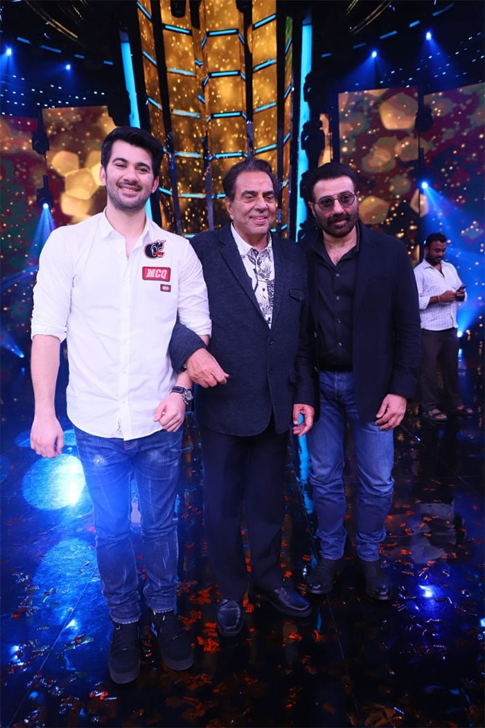 Dharmendra\'s Day Out With Karan And Sunny Deol For Pal Pal Dil Ke Paas