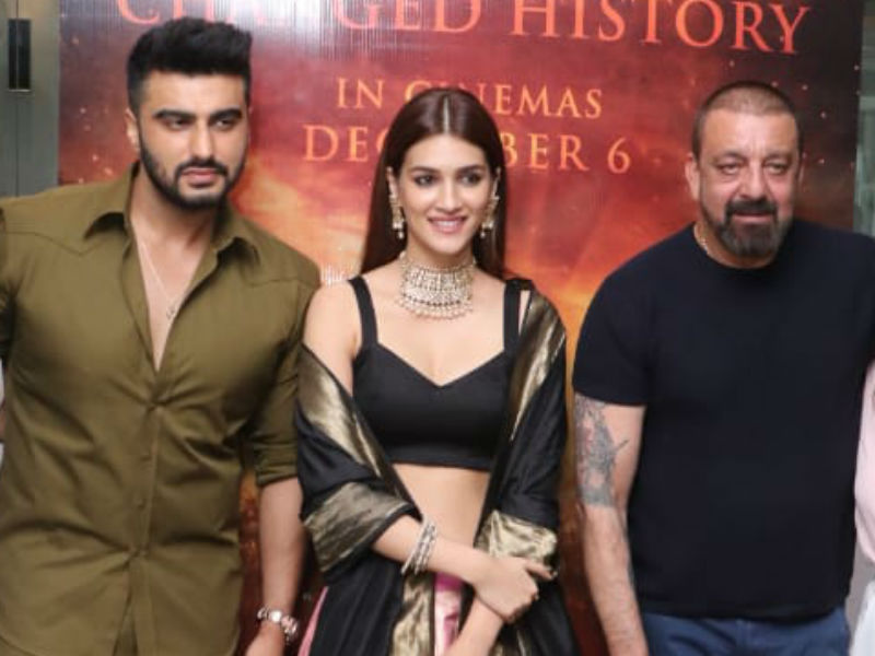Arjun Kapoor, Kriti Sanon And Sanjay Dutt Made <i>Panipat</i> Trailer Preview A Stylish Affair