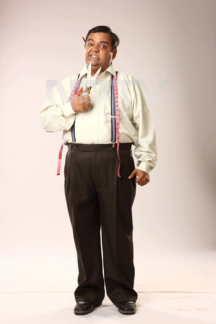 Sunil Vishrani is Labhchand Merai  in <i>Papad Pol - Shahbuddin Rathod ki Rangeen Duniya</i>.