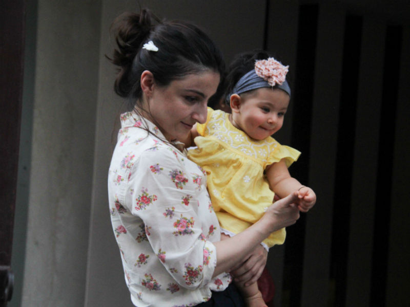 Soha, Inaaya, Sara's Mumbai Diaries