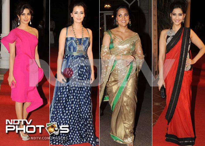 Priyanka, Sonam dazzle at awards night