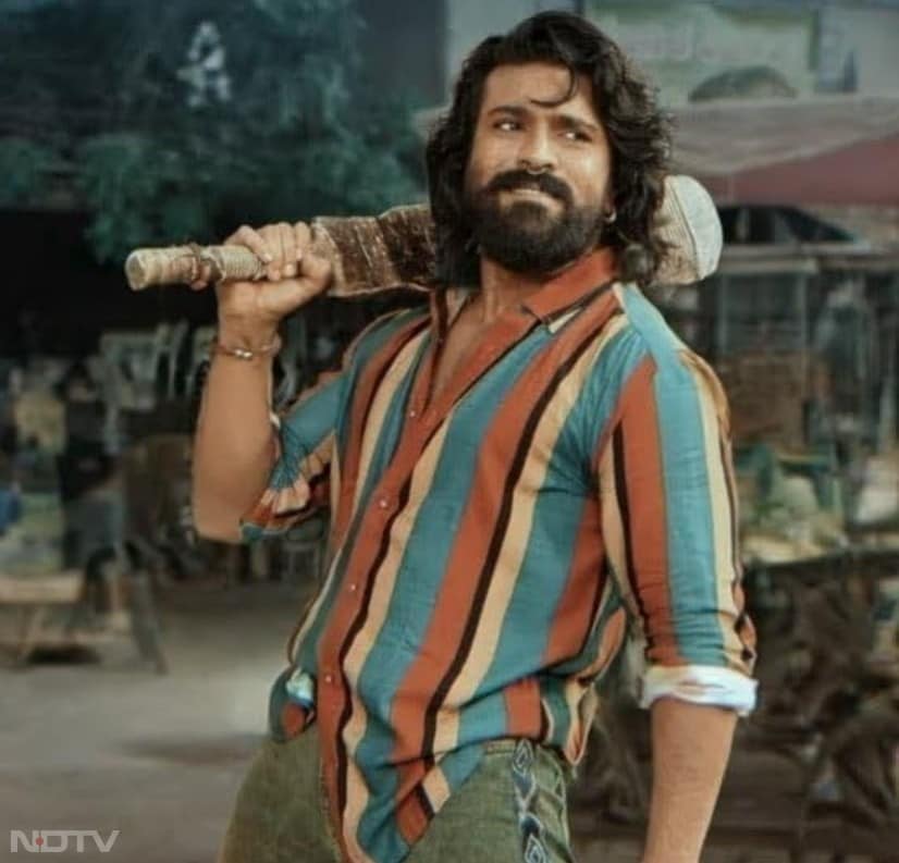 'धुरंधर', 'धुरंधर: द रिवेंज' और 'राजा शिवाजी' की छप्परफाड़ कामयाबी के बाद, अब 'जियो स्टूडियोज' नॉर्थ इंडिया में 'पेद्दि' को रिलीज करने की जिम्मेदारी संभाल रहा है. यह फिल्म 4 जून 2026 को दुनिया भर के सिनेमाघरों में रिलीज हो चुकी है.