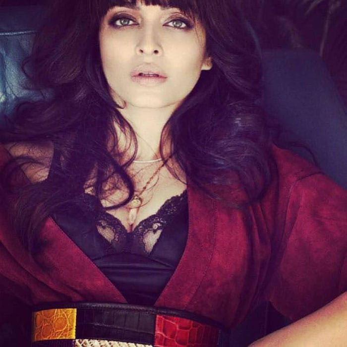 Action Replayy: Behind-the-Scenes of Aishwarya\'s Photoshoot