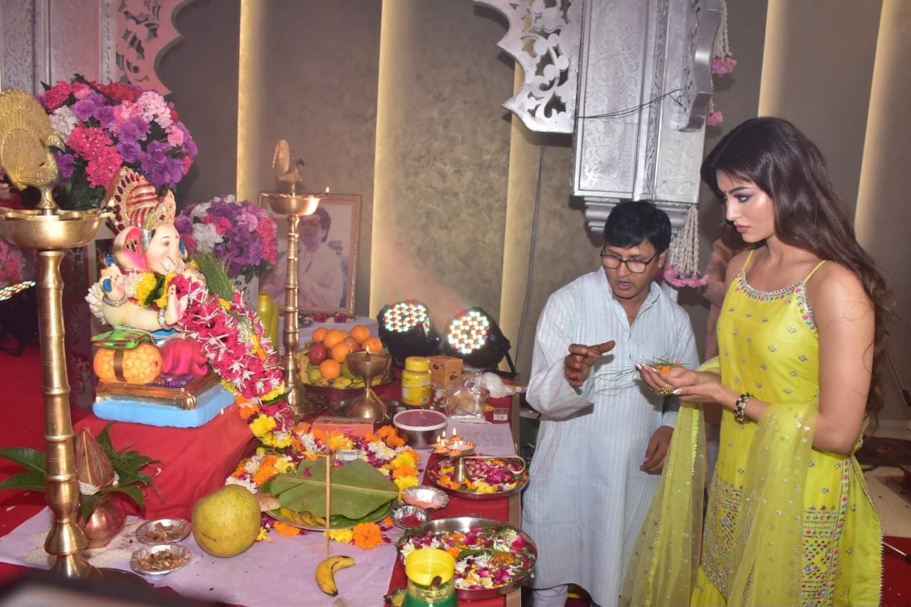 Pics From Urvashi, Tulsi\'s Ganesh Chaturthi Celebrations