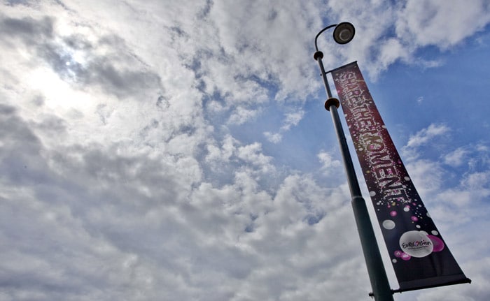 A Eurovision Song Contest advertisment banner is displayed in  Oslo on May 25, 2010. (Photo: AFP)