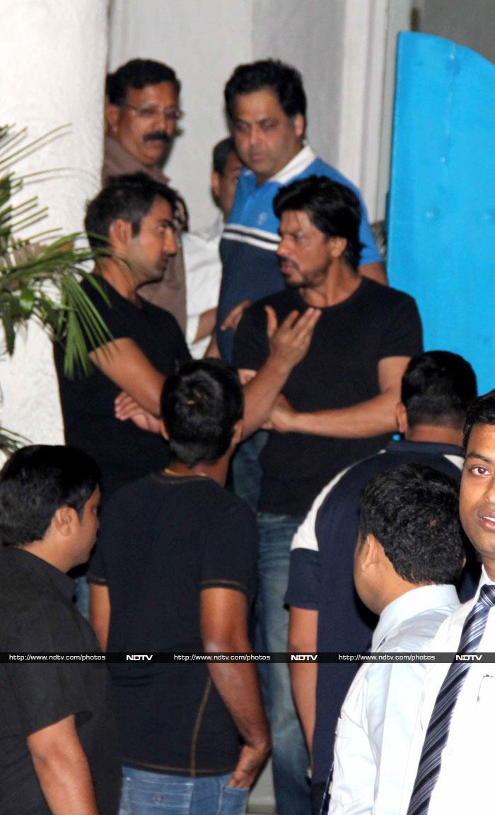 Boys\' night out: SRK, Viru, Gambhir
