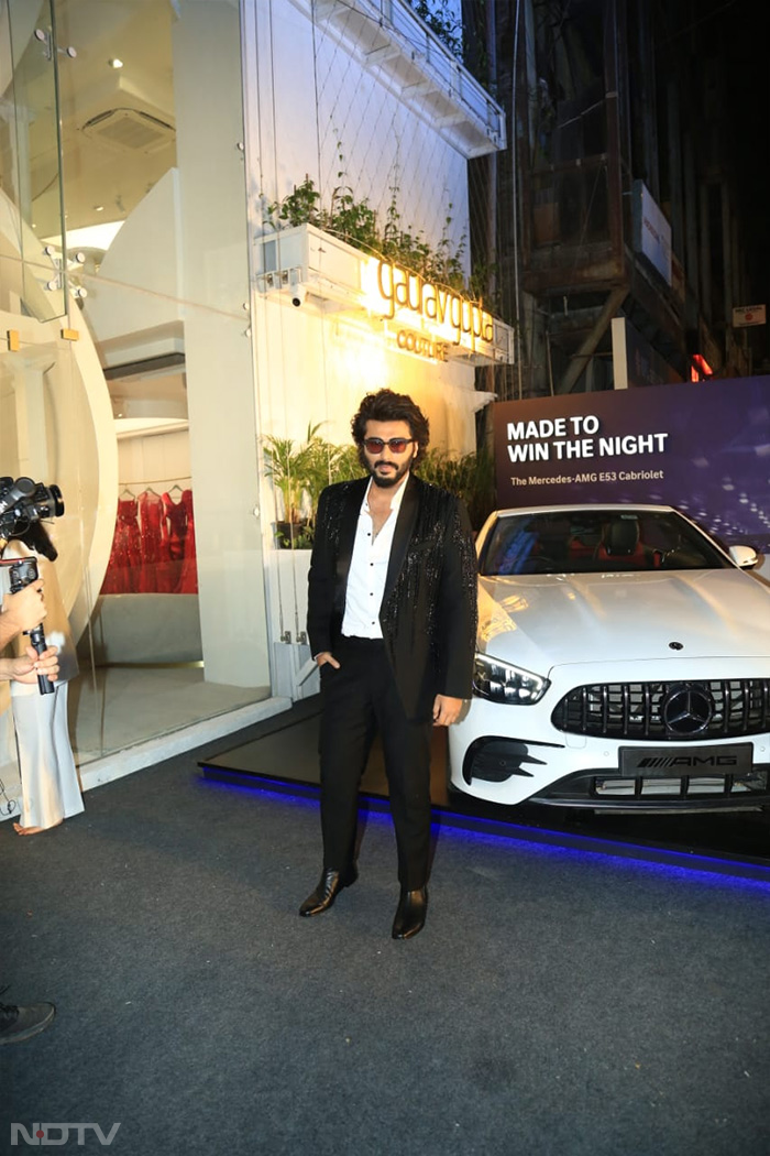 Pooja Hegde, Arjun Kapoor And Other Celebs Lit Up This Store Launch