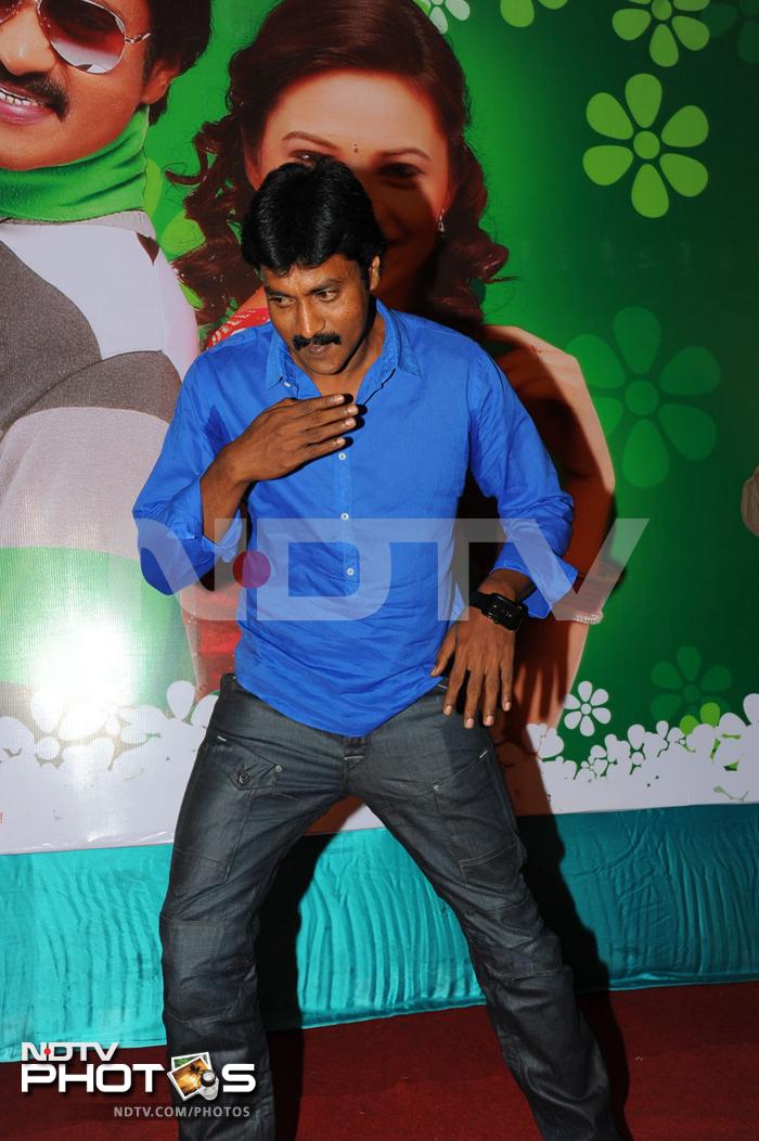 Sunil shows his moves during the event.