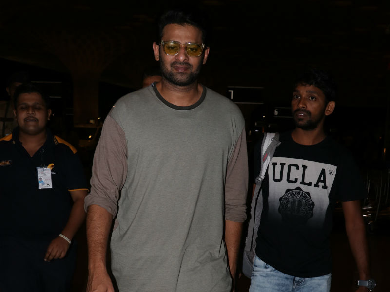 Yes, We Spotted '<i>Baahubali</i>' Prabhas In Mumbai