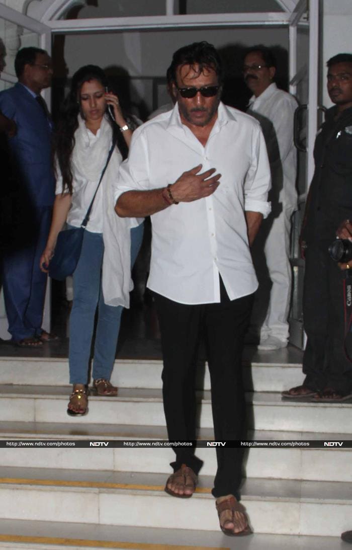 Big B, Rishi Kapoor, Aishwarya at Prayer Meet for Aadesh Shrivastava