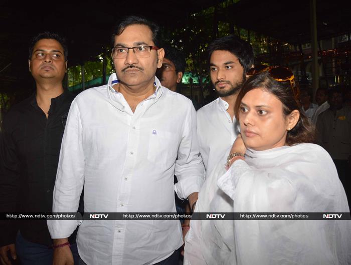 Big B, Rishi Kapoor, Aishwarya at Prayer Meet for Aadesh Shrivastava