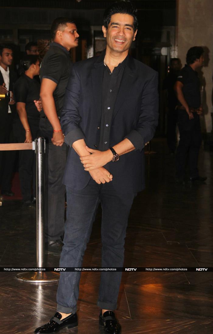 Salman Khan, Iulia and Other A-List Stars at Preity\'s Reception