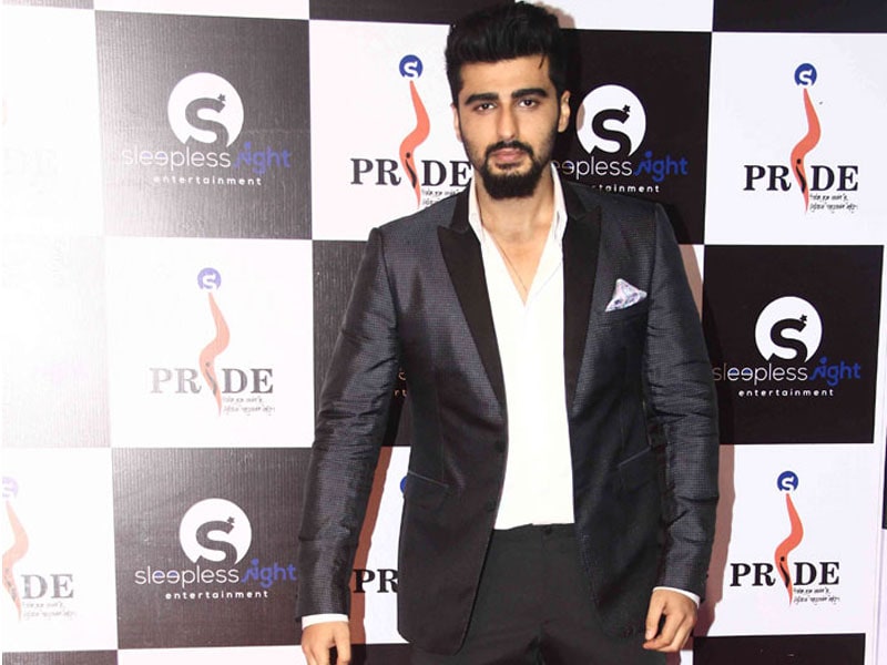 Photo : Bollywood Glitters at Pride Gallantry Awards
