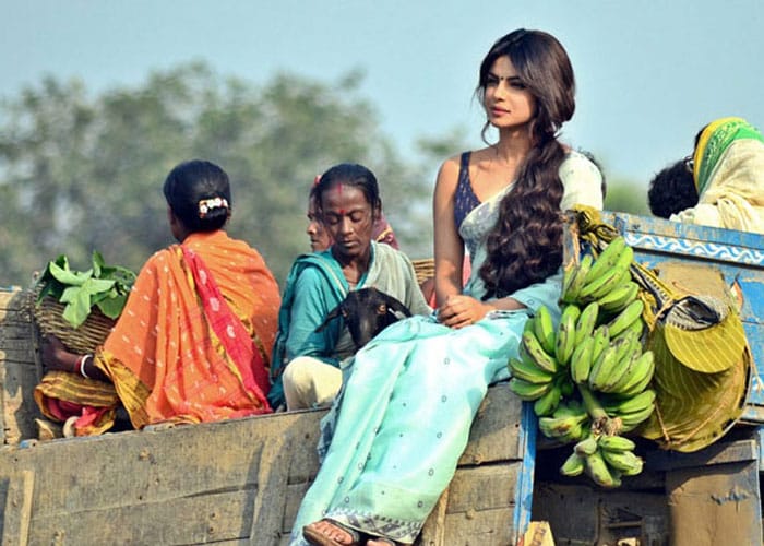 Priyanka will next be seen on the silver screen in Apoorva Lakhia's <i>Zanjeer</i>, <i>Krrish 3</i>, <I>Gunday</i>, <i>Milan Talkies</i> and the biopic on Mary Kom.

<br><br>
Here's wishing Priyanka a very happy birthday and a wonderful year ahead.