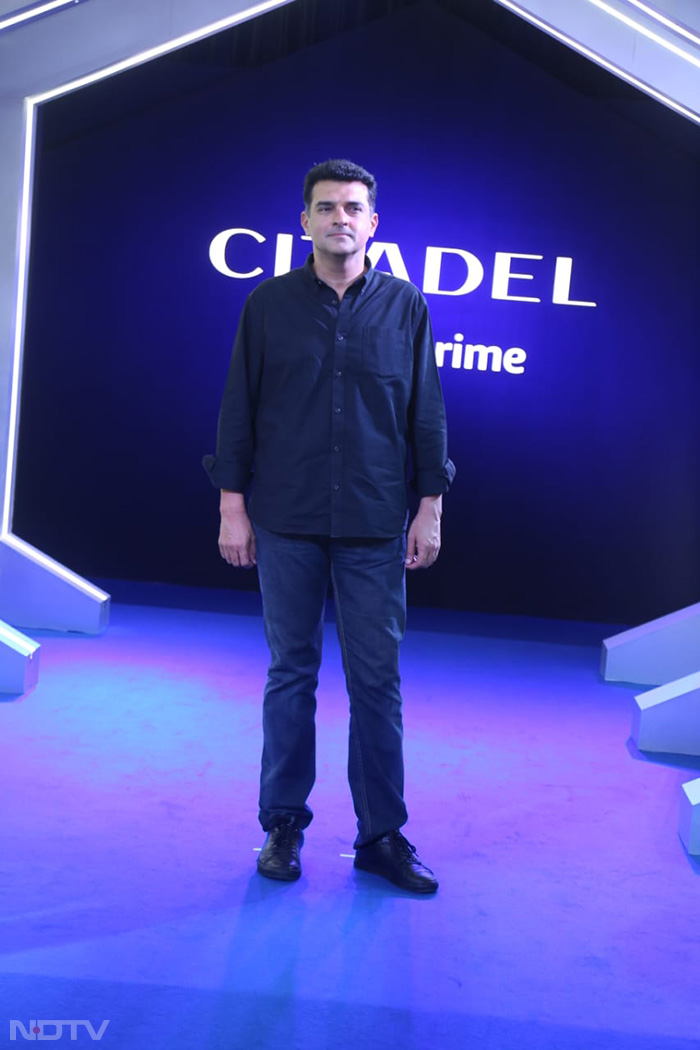 Priyanka Chopra And Richard Madden Invited Rekha And Others To Watch Citadel