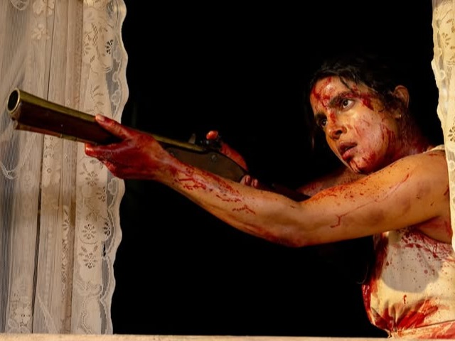 प्रियंका चोपड़ा बनीं डाकू, वायरल हुईं फोटोज