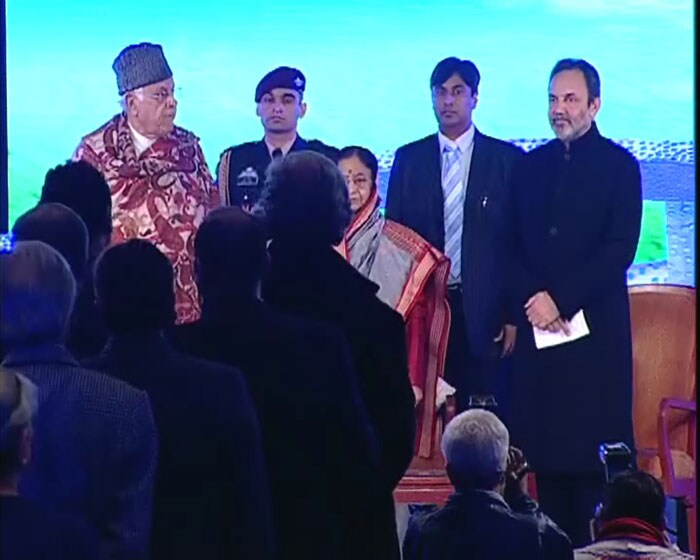 Dr. Farooq Abdullah, Minister Of New And Renewable Energy, Smt. Pratibha Patil, Dr. Prannoy Roy and others.