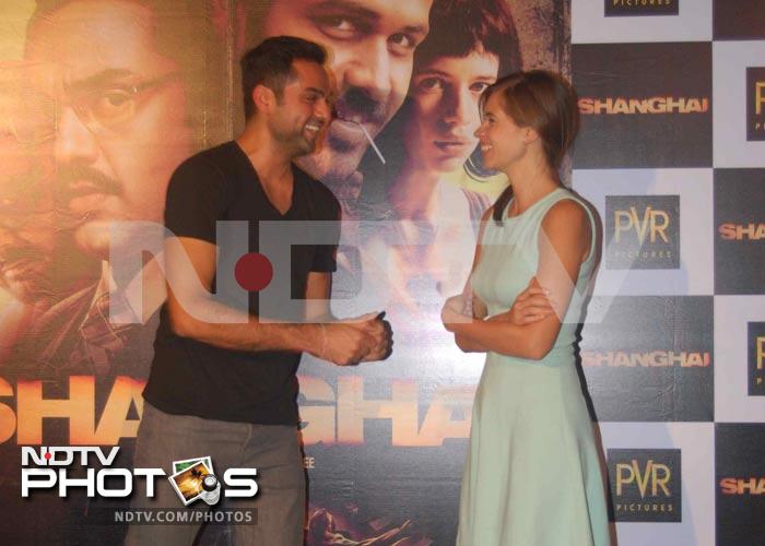 We meet again - <i>Zindagi Na Milegi Dobara</i> couple Abhay Deol and Kalki.