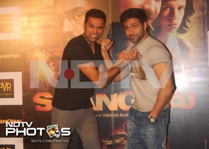 There were rumours that all's not well between <i>Shanghai</i>'s leading men, Emraan and Abhay, and at this event the pair seemed to be using this to their advantage, trading jokey insults.