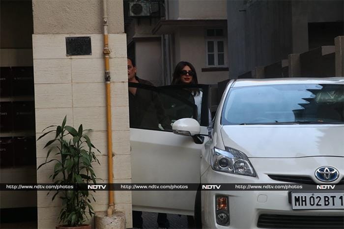 Priyanka Chopra And Alia Bhatt Spent Sunday At Katrina Kaif\'s