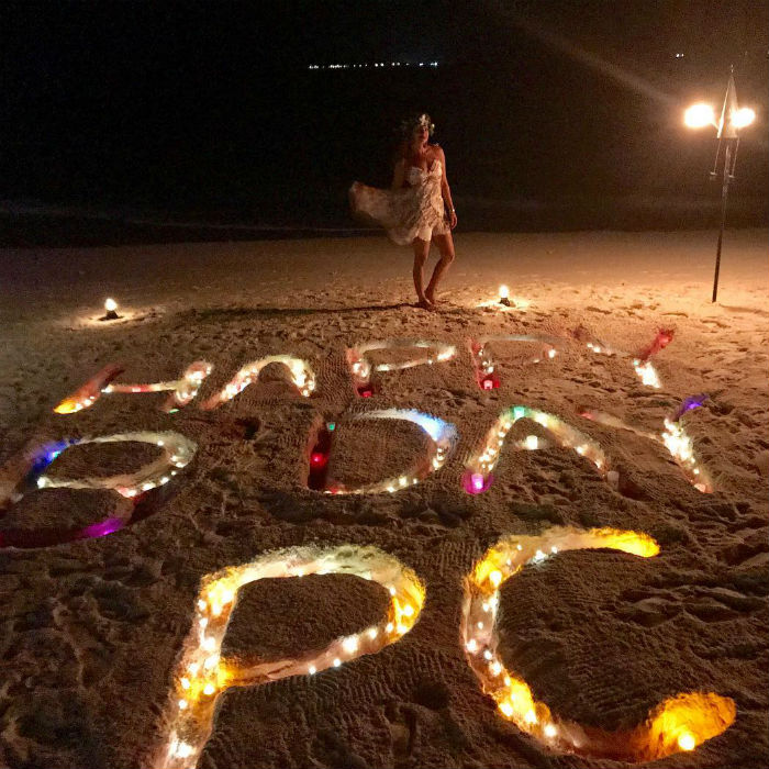 Inside Priyanka Chopra\'s Birthday Celebration On The Beach