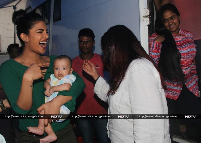 Priyanka Chopra\'s Lovely Date With Baby Ahil