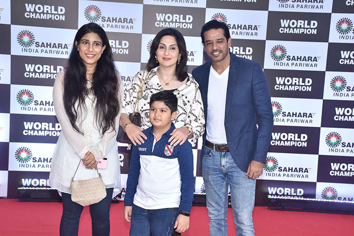 The Bachchans, Raveena Tandon And Others Cheer For PV Sindhu