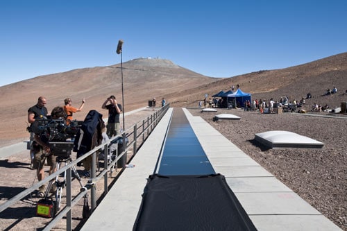 <b>A team effort</b>: The scene of <I>Quantum Of Solace</I> being filmed in Paranal, Chile.