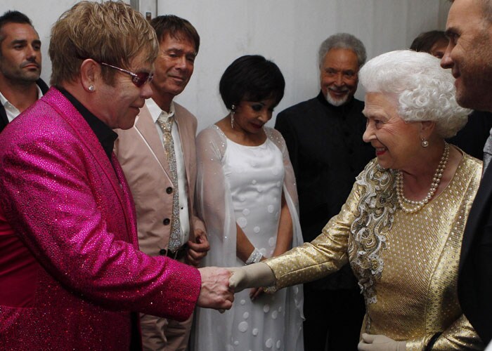 Paul McCartney, Elton John lead Queen\'s Jubilee concert