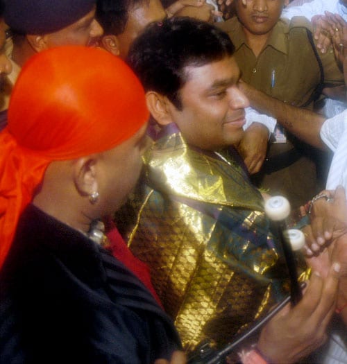 Hero's welcome for A R Rahman