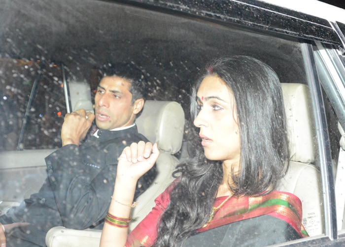 Inside Suresh Raina\'s Wedding: Dhoni & Sakshi on VIP Guest List