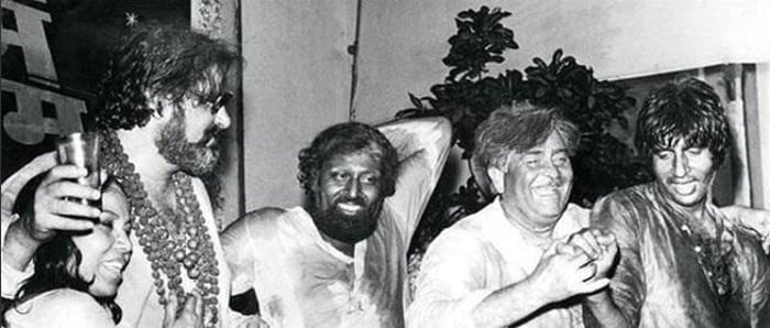 Holi Celebration in Raj Kapoor\'s Days