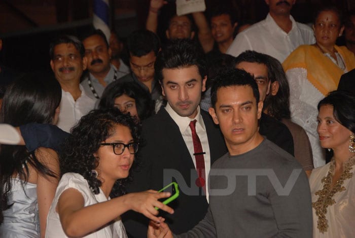 Aamir, Katrina attend Rajneeti premiere