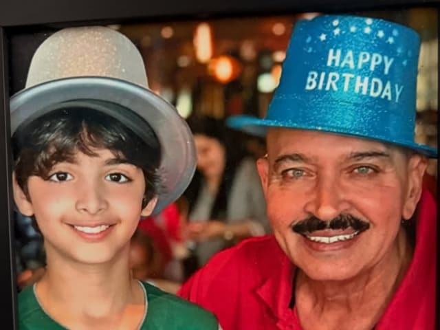 18 साल के हुए ऋतिक रोशन के बेटे, पोते हृदान के लिए राकेश रोशन ने शेयर की अनदेखी फोटो